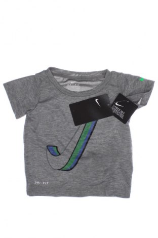 Tricou pentru copii Nike, Mărime 9-12m/ 74-80 cm, Culoare Gri, Preț 96,99 Lei