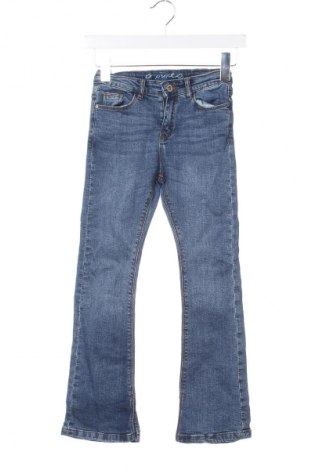 Kinderjeans A punto, Größe 8-9y/ 134-140 cm, Farbe Blau, Preis € 9,99