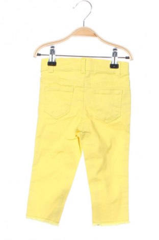 Kinderjeans Kiabi, Größe 3-4y/ 104-110 cm, Farbe Gelb, Preis 3,99 €