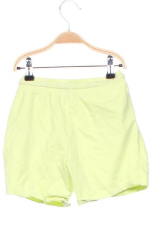 Kinder Shorts, Größe 6-7y/ 122-128 cm, Farbe Grün, Preis 2,99 €