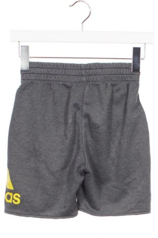 Pantaloni scurți pentru copii Adidas, Mărime 9-10y/ 140-146 cm, Culoare Gri, Preț 47,99 Lei