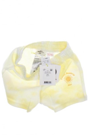 Pantaloni scurți pentru copii Gina Tricot, Mărime 18-24m/ 86-98 cm, Culoare Galben, Preț 34,99 Lei