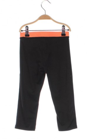 Pantaloni de trening, pentru copii H&M, Mărime 6-7y/ 122-128 cm, Culoare Negru, Preț 17,99 Lei