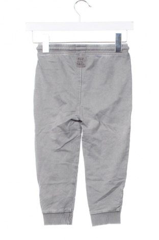 Kinder Sporthose Reserved, Größe 2-3y/ 98-104 cm, Farbe Grau, Preis 6,49 €