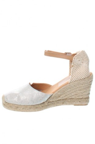 Espadrilky Kanna, Velikost 40, Barva Vícebarevné, Cena  395,00 Kč