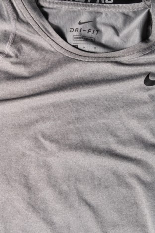 Ανδρικό t-shirt Nike, Μέγεθος L, Χρώμα Γκρί, Τιμή 16,99 €