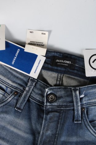 Męskie jeansy Jack & Jones, Rozmiar M, Kolor Niebieski, Cena 92,99 zł