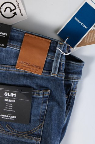 Herren Jeans Jack & Jones, Größe M, Farbe Blau, Preis € 12,79