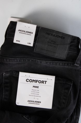 Pánské džíny  Jack & Jones, Velikost M, Barva Šedá, Cena  389,00 Kč