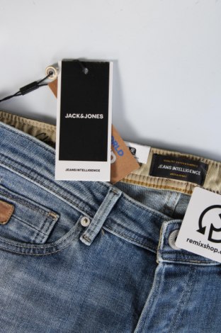 Męskie jeansy Jack & Jones, Rozmiar M, Kolor Niebieski, Cena 92,49 zł