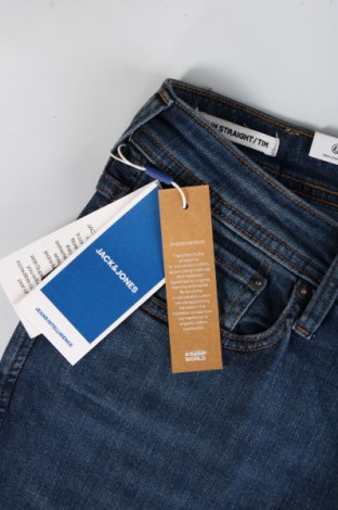 Męskie jeansy Jack & Jones, Rozmiar M, Kolor Niebieski, Cena 92,49 zł