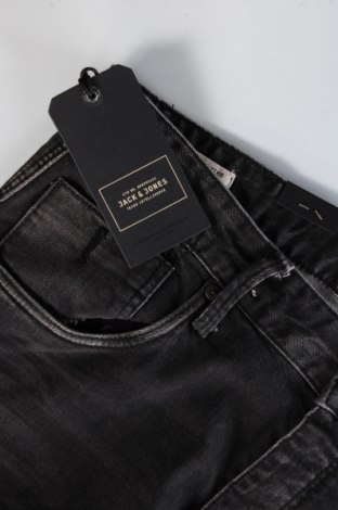 Męskie jeansy Jack & Jones, Rozmiar M, Kolor Szary, Cena 92,49 zł