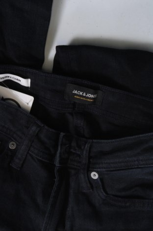 Blugi de bărbați Jack & Jones, Mărime XS, Culoare Albastru, Preț 39,99 Lei