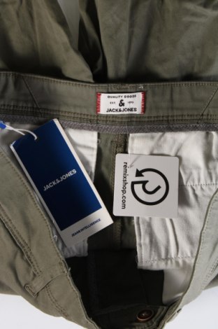 Pantaloni scurți de bărbați Jack & Jones, Mărime S, Culoare Verde, Preț 56,99 Lei