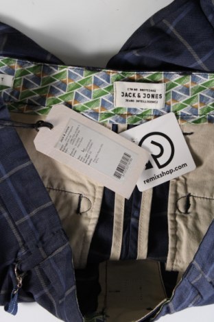 Pantaloni scurți de bărbați Jack & Jones, Mărime L, Culoare Albastru, Preț 81,99 Lei