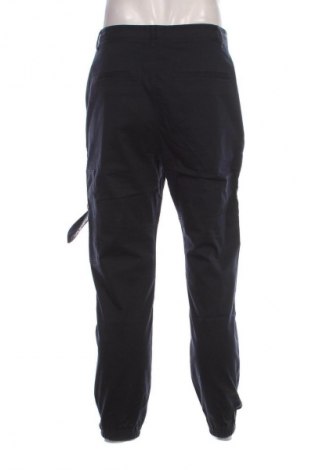 Pantaloni de bărbați Armani Exchange, Mărime M, Culoare Albastru, Preț 671,29 Lei