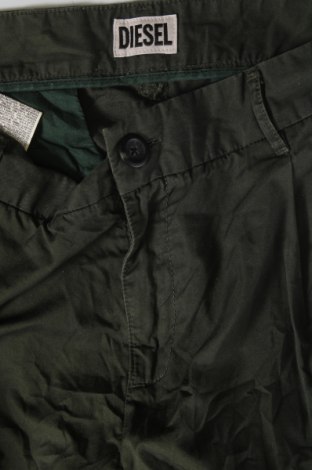 Herrenhose Diesel, Größe M, Farbe Grün, Preis € 34,49