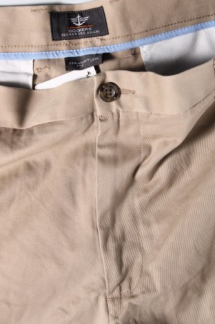 Herrenhose Dockers, Größe L, Farbe Beige, Preis 6,99 €