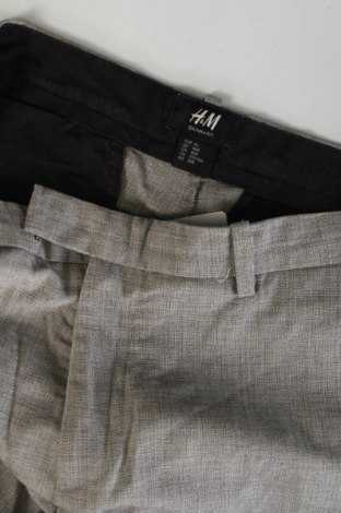 Pantaloni de bărbați H&M, Mărime S, Culoare Gri, Preț 39,49 Lei