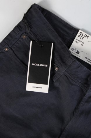 Pánske nohavice  Jack & Jones, Veľkosť M, Farba Modrá, Cena  14,95 €