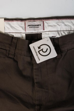 Pantaloni de bărbați Jack & Jones, Mărime M, Culoare Maro, Preț 97,99 Lei