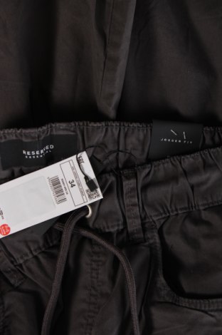 Herrenhose Reserve, Größe L, Farbe Grau, Preis 33,49 €