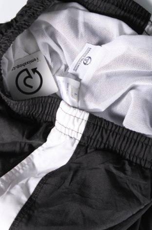 Мъжко спортно долнище Sergio Tacchini, Размер L, Цвят Черен, Цена 49,99 лв.