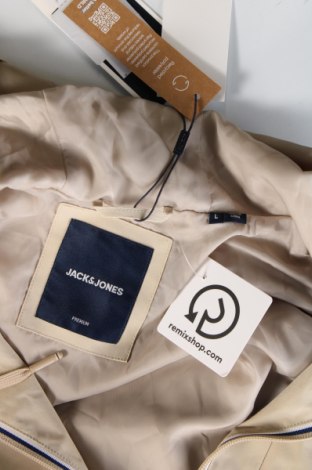 Ανδρικό μπουφάν Jack & Jones PREMIUM, Μέγεθος L, Χρώμα Εκρού, Τιμή 47,99 €