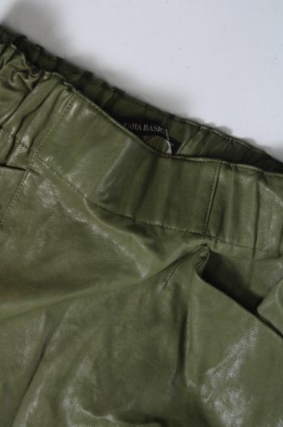 Fustă Zara, Mărime XS, Culoare Verde, Preț 22,99 Lei