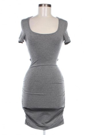 Kleid, Größe S, Farbe Grau, Preis 5,49 €