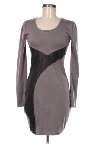 Kleid, Größe L, Farbe Grau, Preis 6,99 €