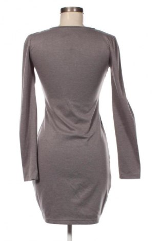 Kleid, Größe L, Farbe Grau, Preis 6,99 €