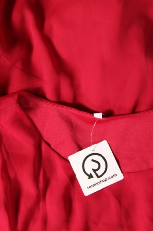 Kleid, Größe M, Farbe Rot, Preis € 6,99