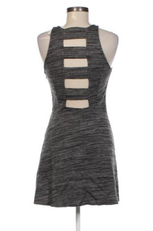 Kleid Abercrombie & Fitch, Größe M, Farbe Grau, Preis € 8,02