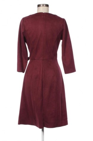 Kleid Avon, Größe M, Farbe Rot, Preis € 14,83