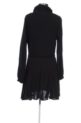 Kleid Guido Maria Kretschmer for About You, Größe L, Farbe Schwarz, Preis € 21,49