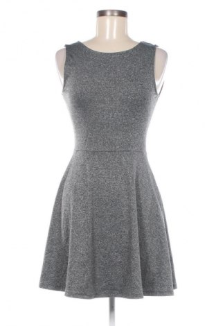 Kleid H&M, Größe M, Farbe Grau, Preis € 6,49