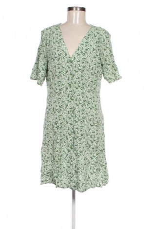 Kleid Monki, Größe M, Farbe Mehrfarbig, Preis 9,79 €