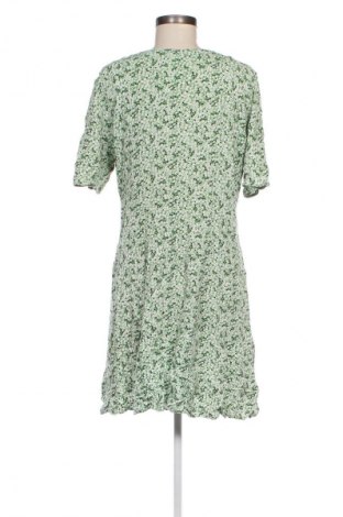 Kleid Monki, Größe M, Farbe Mehrfarbig, Preis 9,99 €