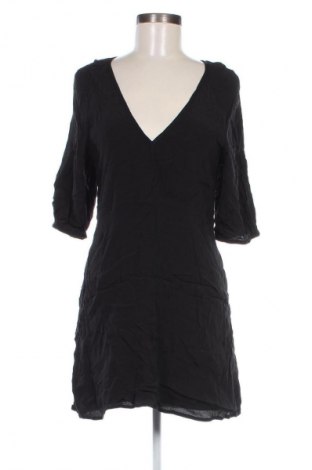 Kleid Nly Trend, Größe S, Farbe Schwarz, Preis 3,99 €