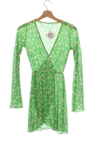 Rochie Pull&Bear, Mărime XS, Culoare Verde, Preț 43,99 Lei