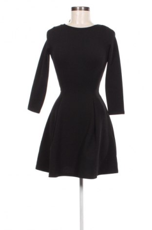 Rochie Pull&Bear, Mărime S, Culoare Negru, Preț 33,99 Lei