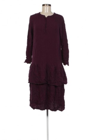 Kleid Soaked In Luxury, Größe M, Farbe Rot, Preis € 22,99