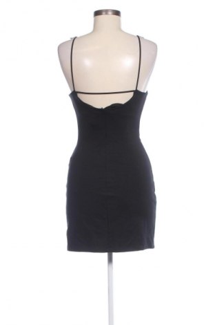 Rochie Stradivarius, Mărime S, Culoare Negru, Preț 71,99 Lei