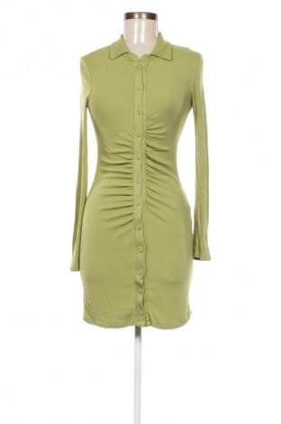 Rochie Stradivarius, Mărime M, Culoare Verde, Preț 44,99 Lei