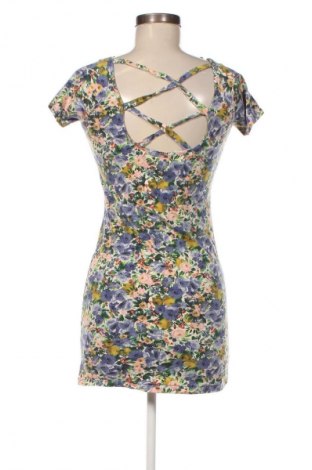 Rochie Zara Trafaluc, Mărime M, Culoare Multicolor, Preț 50,07 Lei