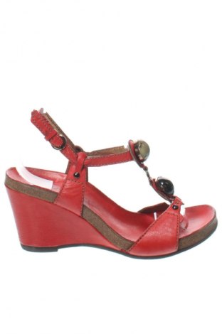 Sandalen Bata, Größe 39, Farbe Rot, Preis 48,49 €