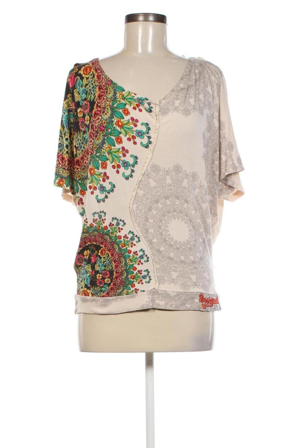 Damen Shirt Desigual, Größe M, Farbe Beige, Preis € 16,49