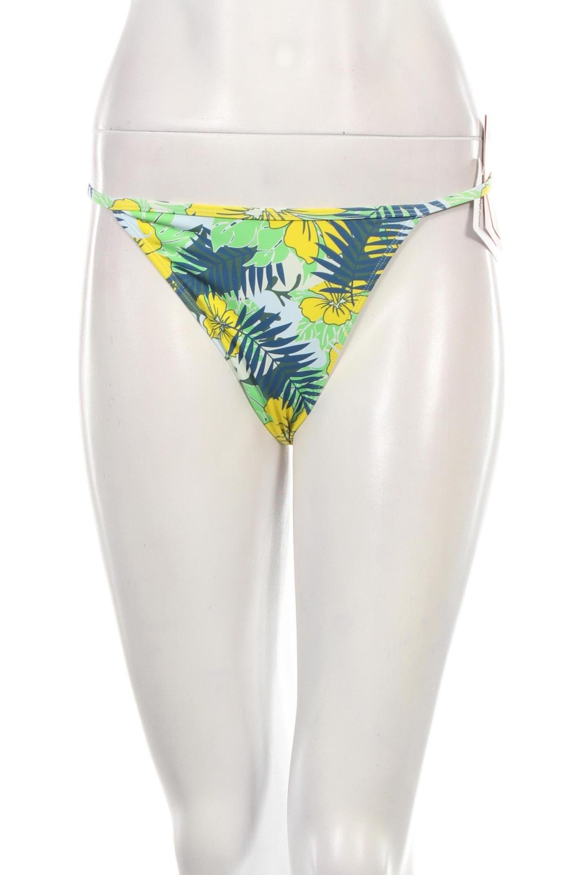 Costum de baie de damă Ellesse, Mărime M, Culoare Multicolor, Preț 91,99 Lei