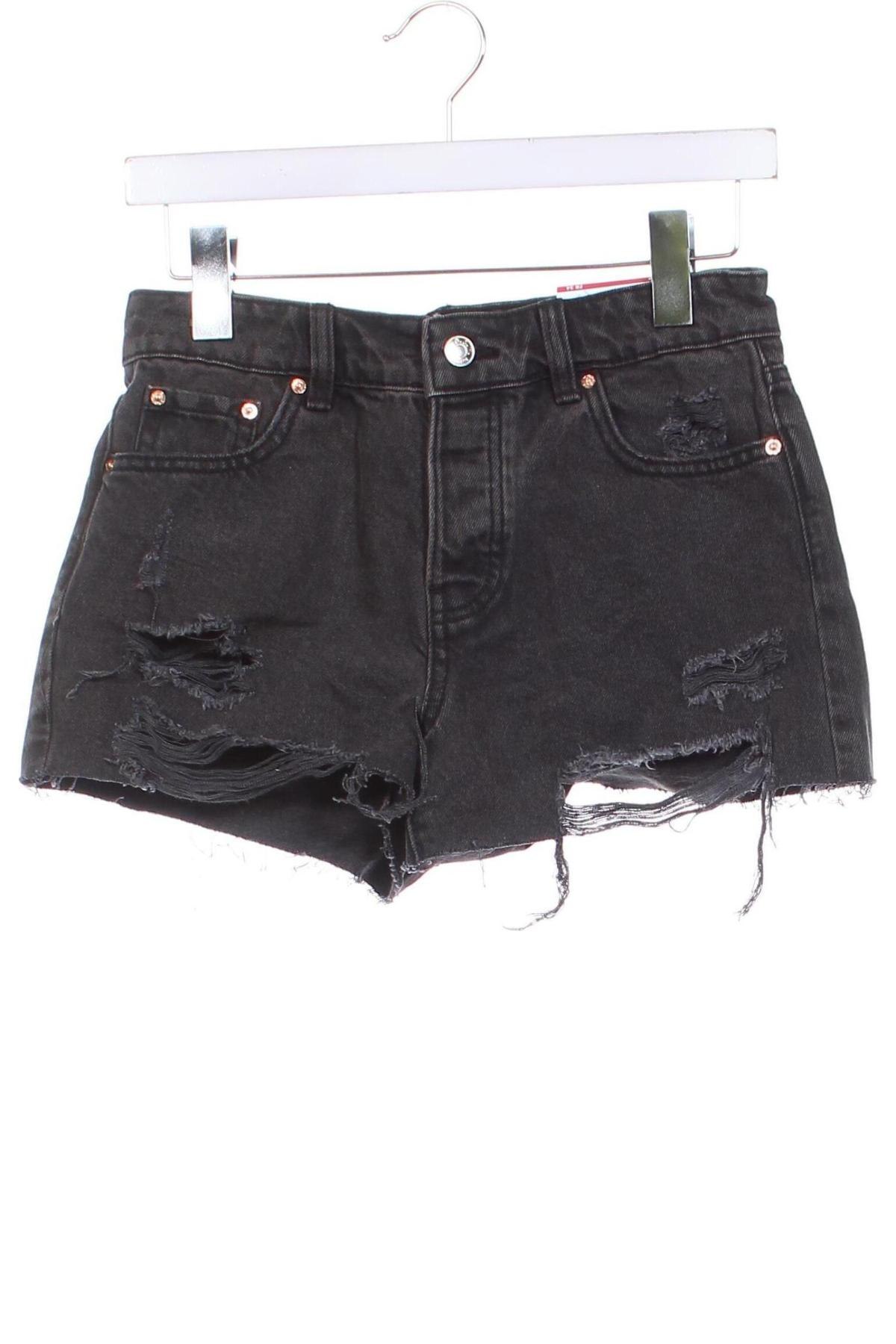 Damen Shorts Jennyfer, Größe XS, Farbe Grau, Preis 8,99 €